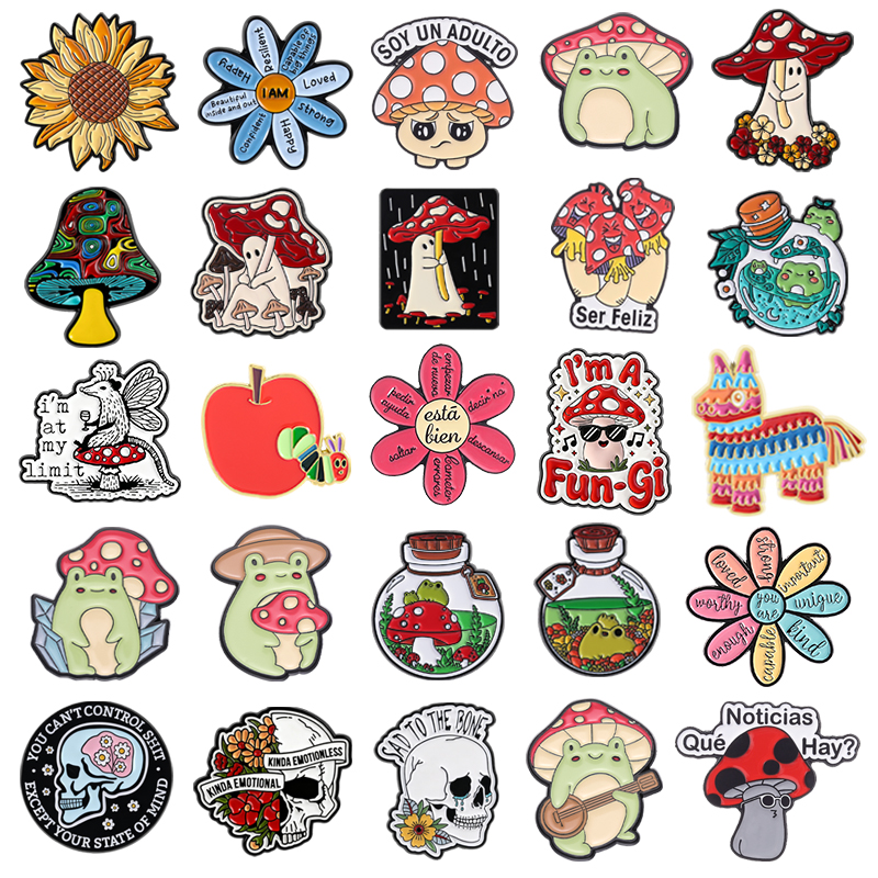 Weird Fly Agaric Mushroom Enam - Flower Frog Pin avaliação e preço