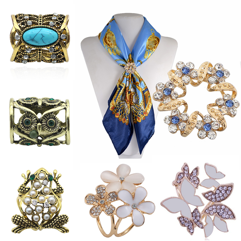 Fashion Enamel Crystal Flower  - Flower Frog Pin avaliação e preço